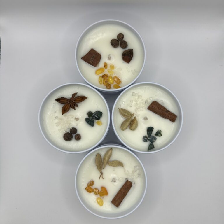 Vinterlys med julemagi - Gold and White